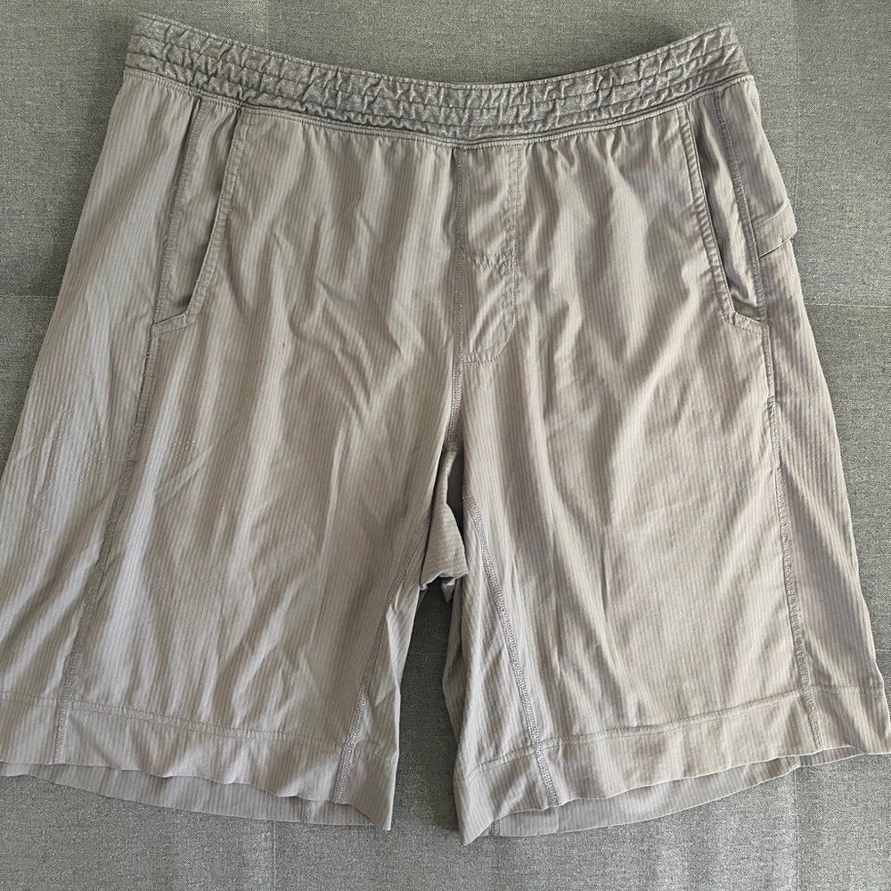 Lululemon Light Gray Work Out Shorts